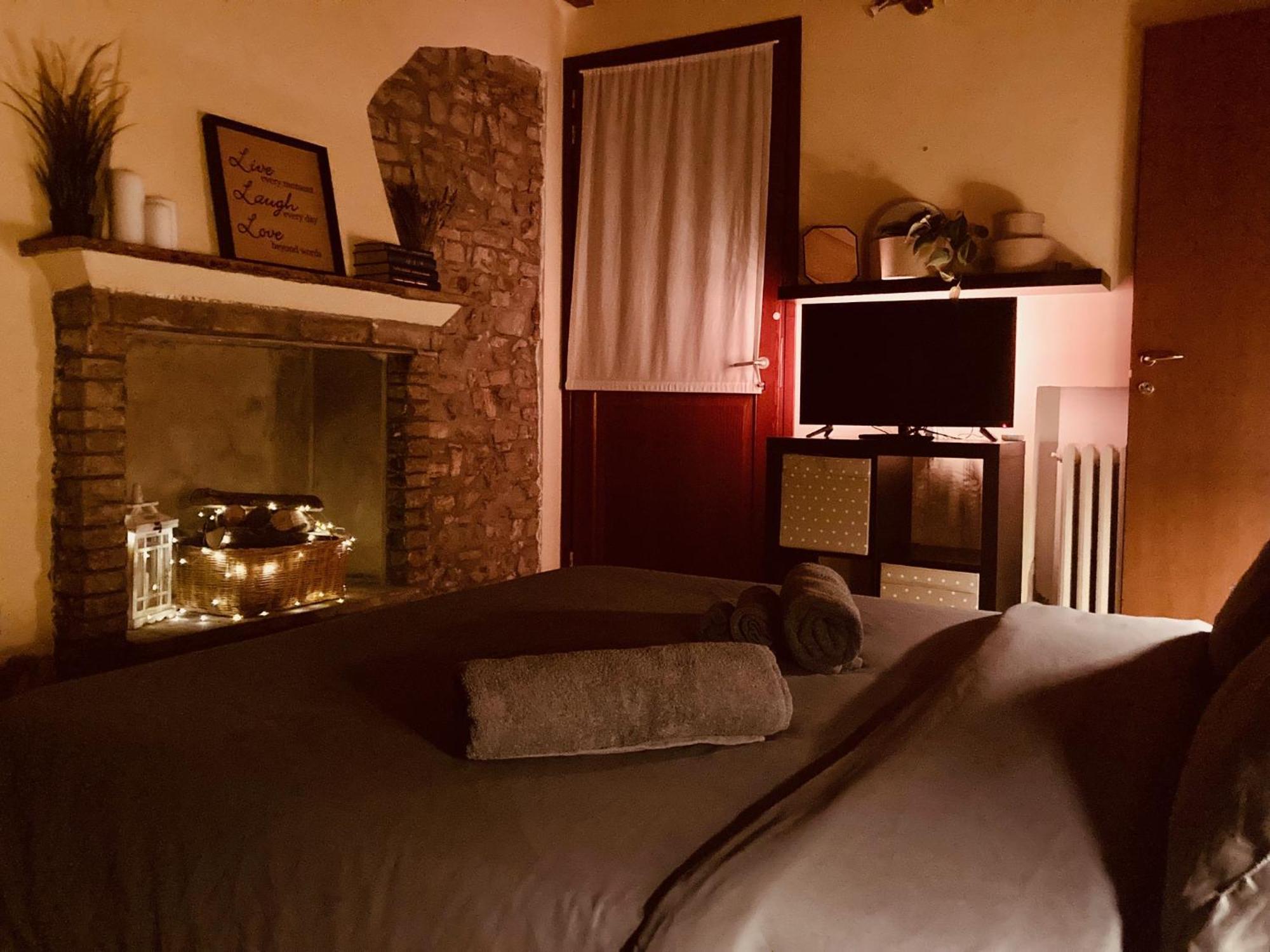 科莱奇奥Residenza Borgo 9公寓 外观 照片